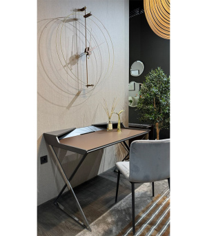 Стіл письмовий QWERTY